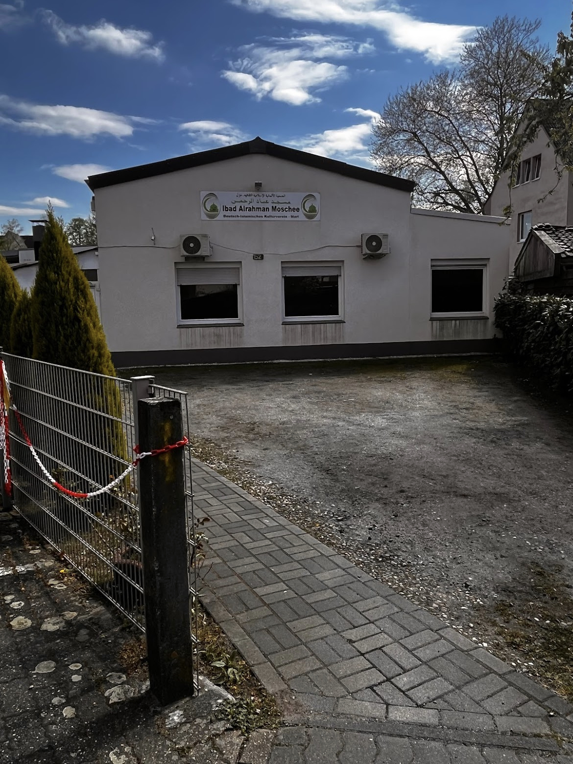 Moschee von draußen 